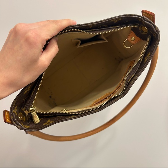 Louis Vuitton Monogram Canvas Shoulder Bag - Picture 10 of 15